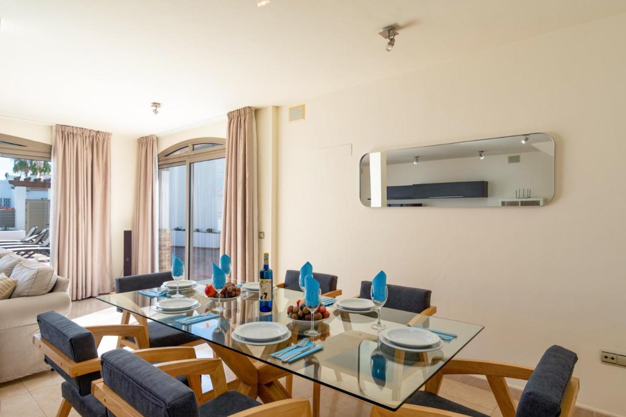 קורלחו Villa Ola By Villa Plus מראה חיצוני תמונה