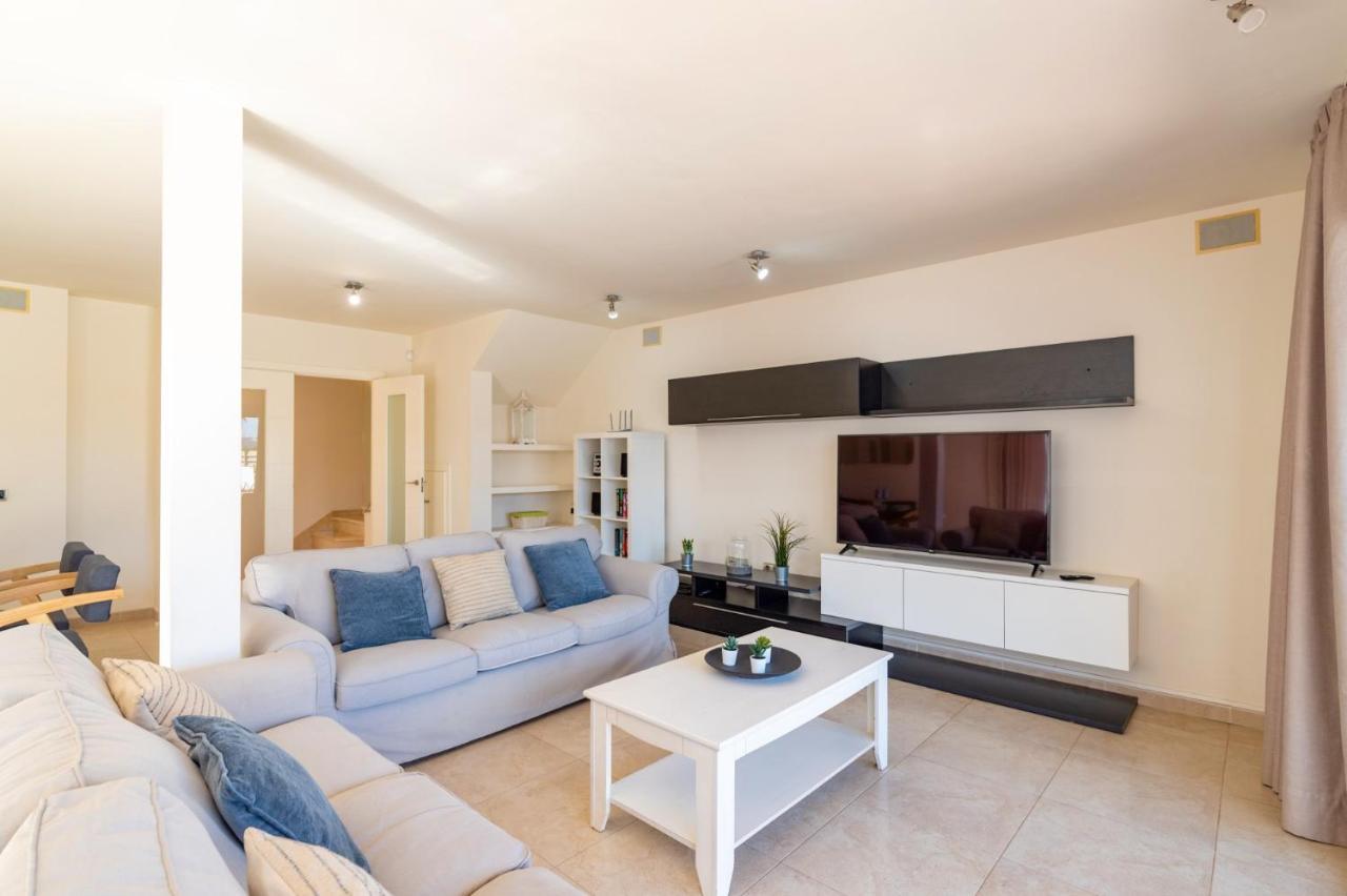 קורלחו Villa Ola By Villa Plus מראה חיצוני תמונה